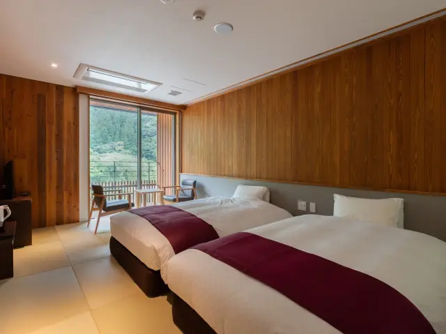 バリアフリータイプの部屋も完備