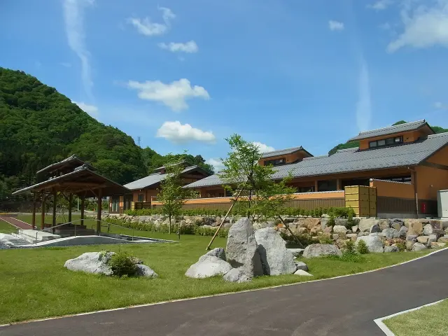 在道路休息站「道之驛 吾妻峽」的「天狗之湯」泡湯放鬆