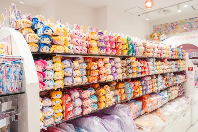 プリキュアグッズが勢揃い