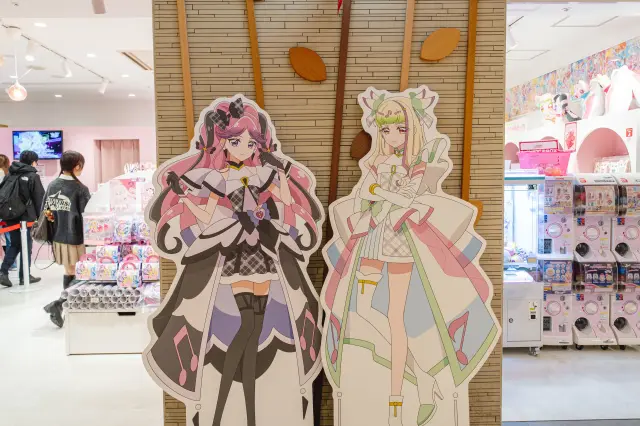 キャラクターがお出迎え