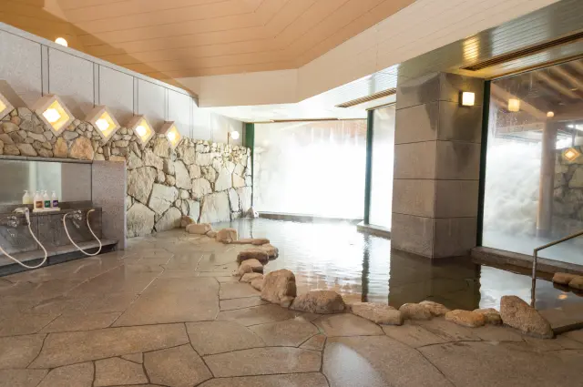 切り傷や皮膚病、婦人病などに効能が期待できる