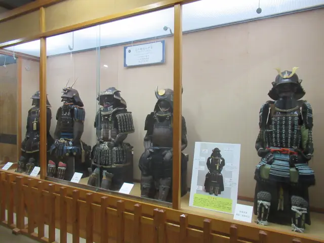 天守内部では、常設展やテーマ展などを開催している。