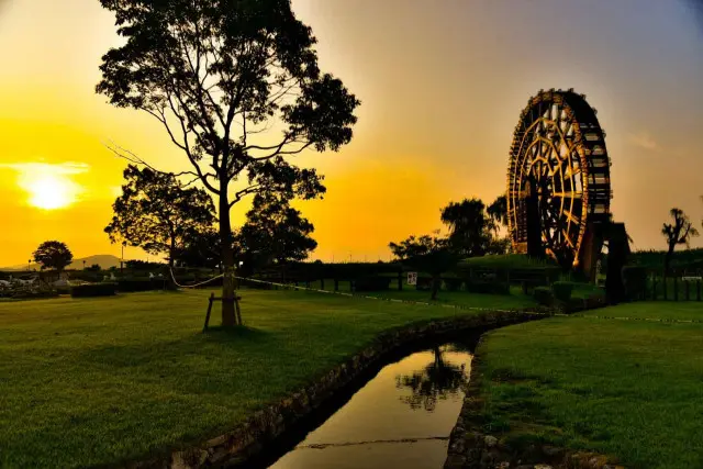 夕刻にはまた違った景色が楽しめる