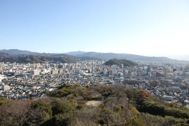 「展望塔広場」からの景色は見逃せない