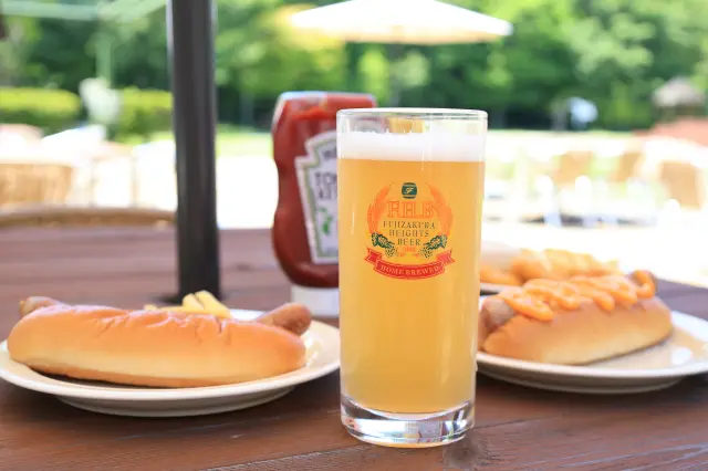 富士山の良質な軟水で造られる「富士桜高原麦酒」が人気