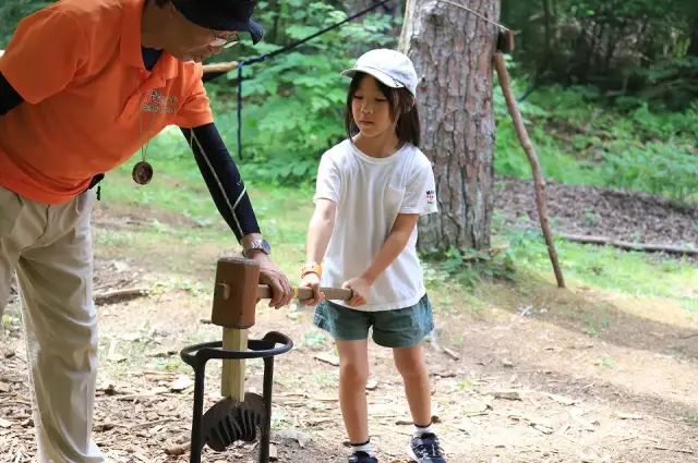 園内の一番奥にある「ジュカの森」でワークショップ型アクティビティを体験