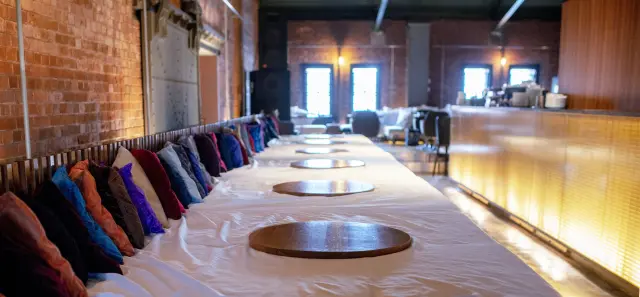 まるで自宅にいるようにくつろげる小上がり席