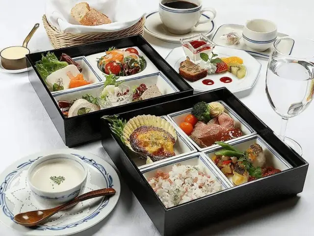 ランチ限定のお箸でも食べられるフレンチ「SHOKADO」コース