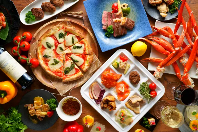 夕食は熊本産の食材や本ズワイガニが食べ放題