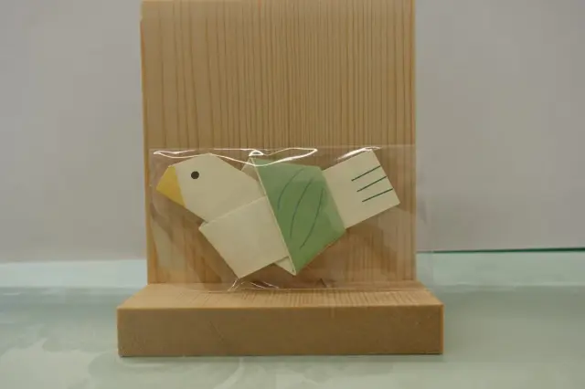 人気の鳩みくじ
