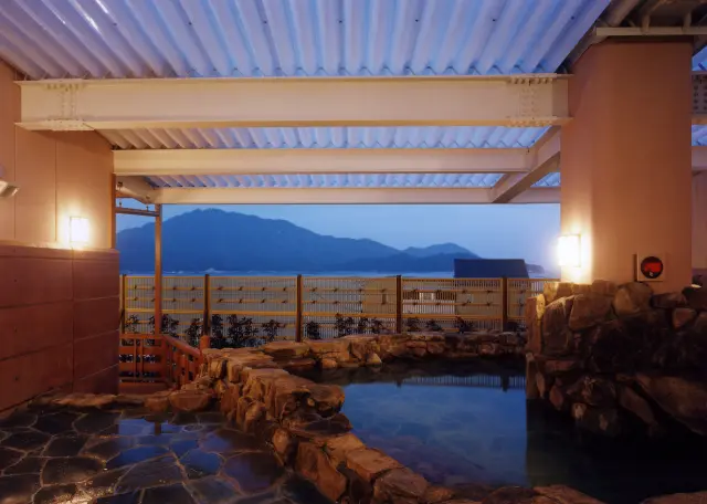 宮浜温泉