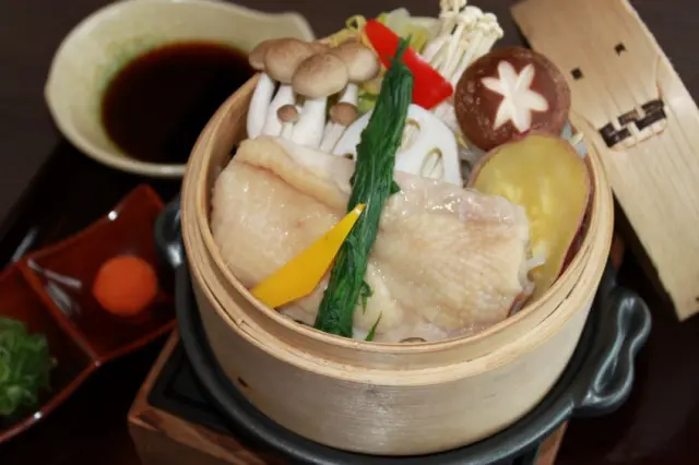 阿波尾鶏のせいろ蒸し