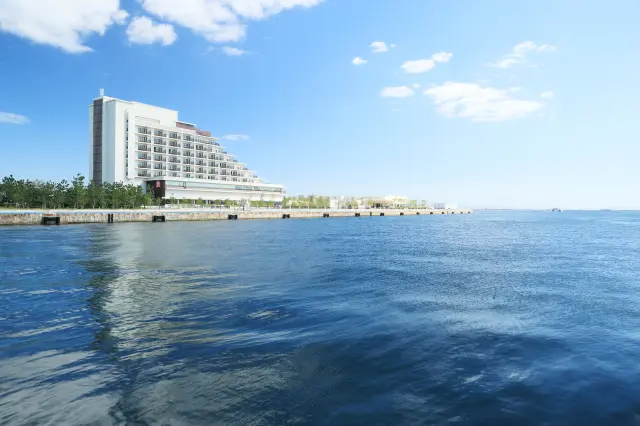四季折々の景観が愉しめる日本庭園