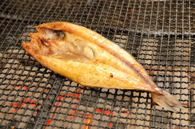 脂と旨味たっぷりな「羅臼産 真ホッケの開き」