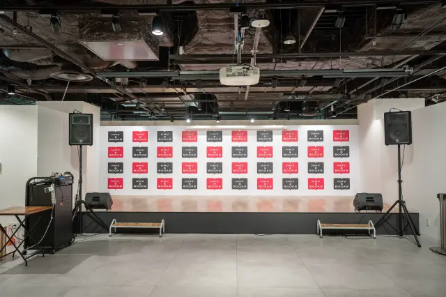 An event space with a capacity of 150 people