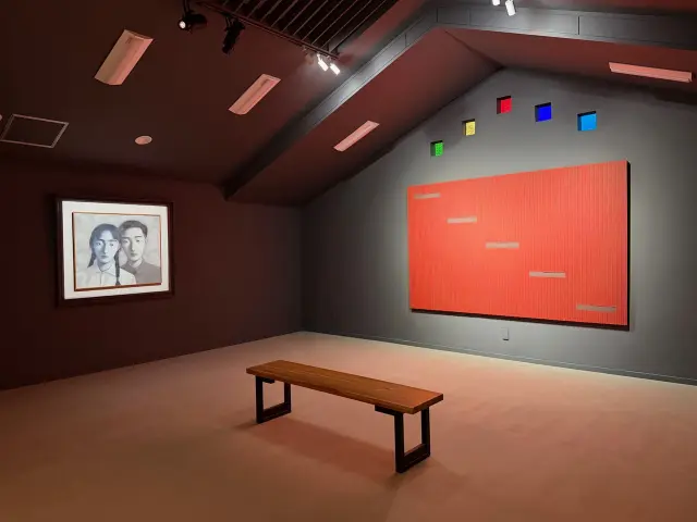 住空間に配置されるアート作品