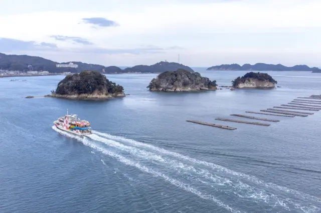 鳥羽湾めぐりとイルカ島