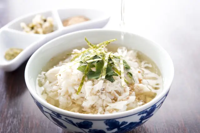 ブッフェスタイルの朝食には長崎・佐世保の名物メニューもそろう