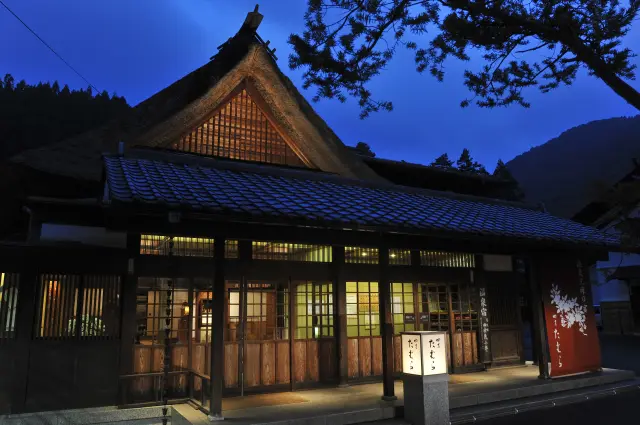 多くの文化人・著名人の逗留宿として愛された宿