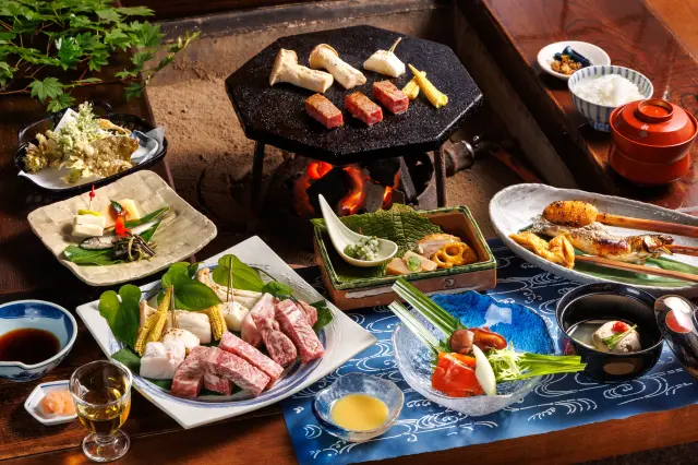 地産地消に重きにした山野料理の数々