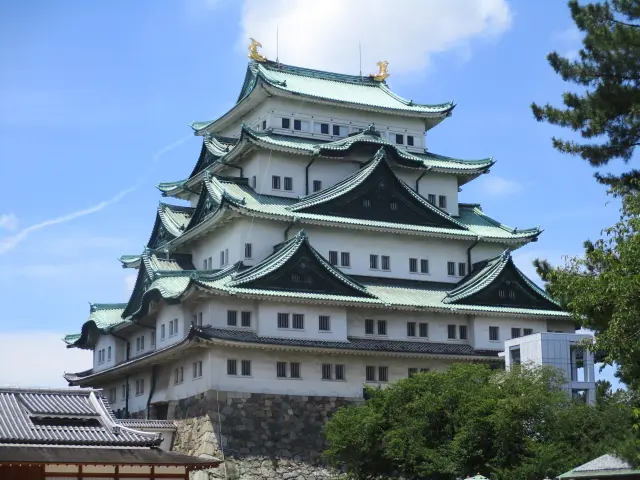 祭り期間は名古屋城を無料開放