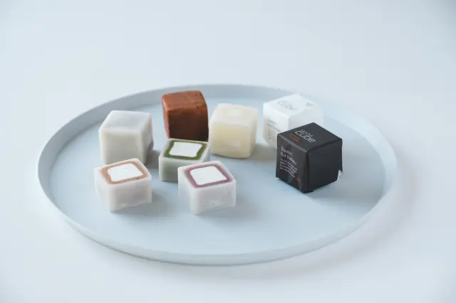 宝月堂「MOCHI cube®」