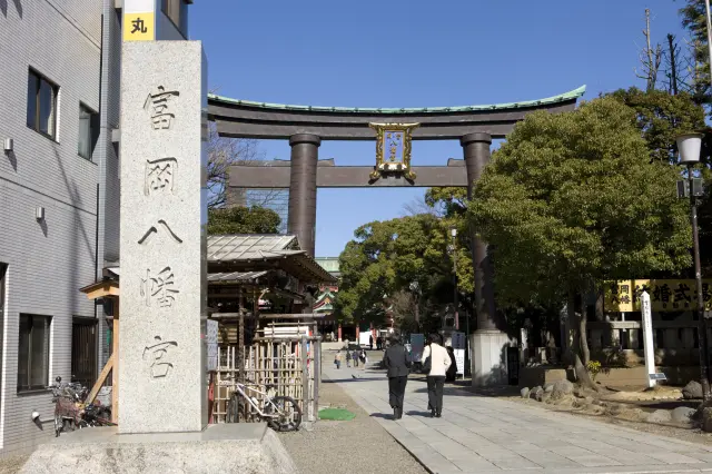 深川地区の富岡八幡宮