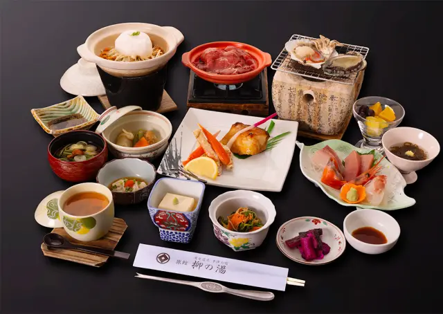 食材の宝庫・青森の幸をふんだんに使った会席料理