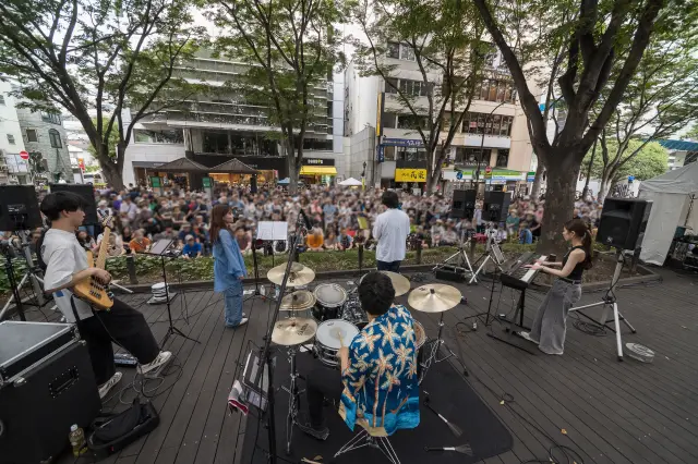 約50カ所・日本最大級の規模の市民音楽祭