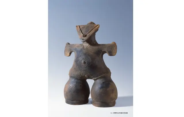 国宝「土偶」(仮面の女神)