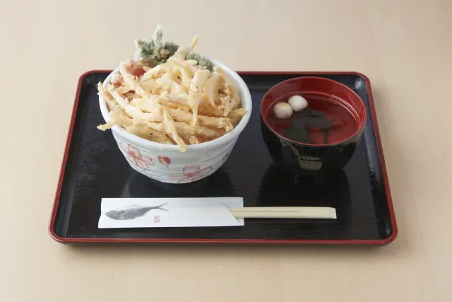 富山 白えび亭東京駅店
