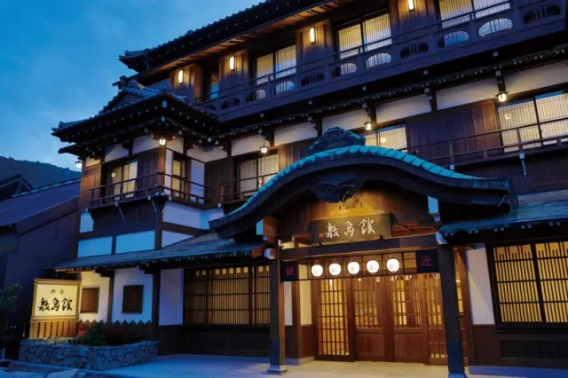 御宿 敷島館