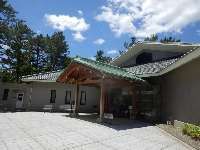 葉山しおさい博物館で貴重なコレクションの展示が見られる
