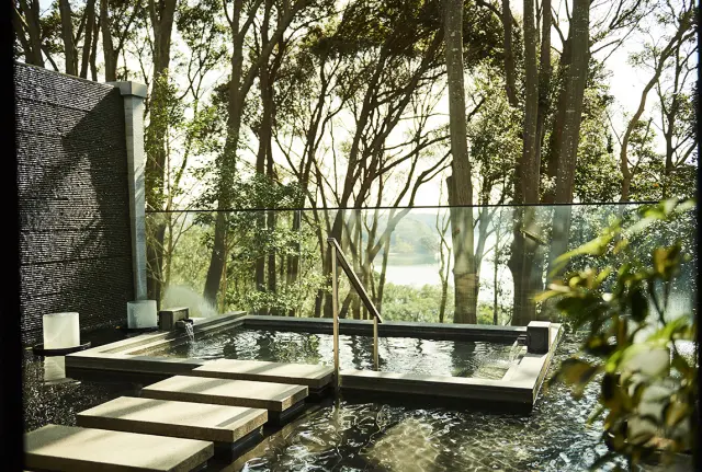 THE HIRAMATSU HOTELS & RESORTS 賢島