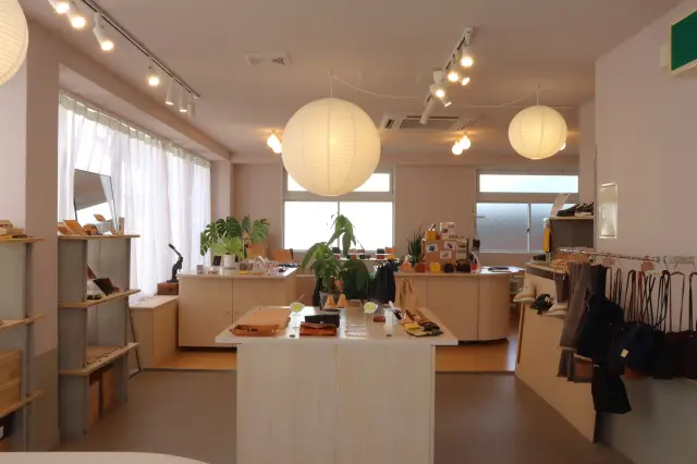 JOLI ALL LEATHER ITEMS 蔵前