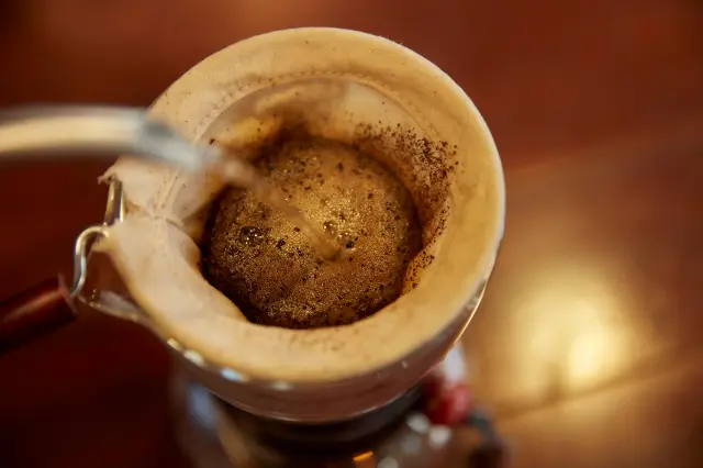 喫茶室で味わいたいネルドリップコーヒー