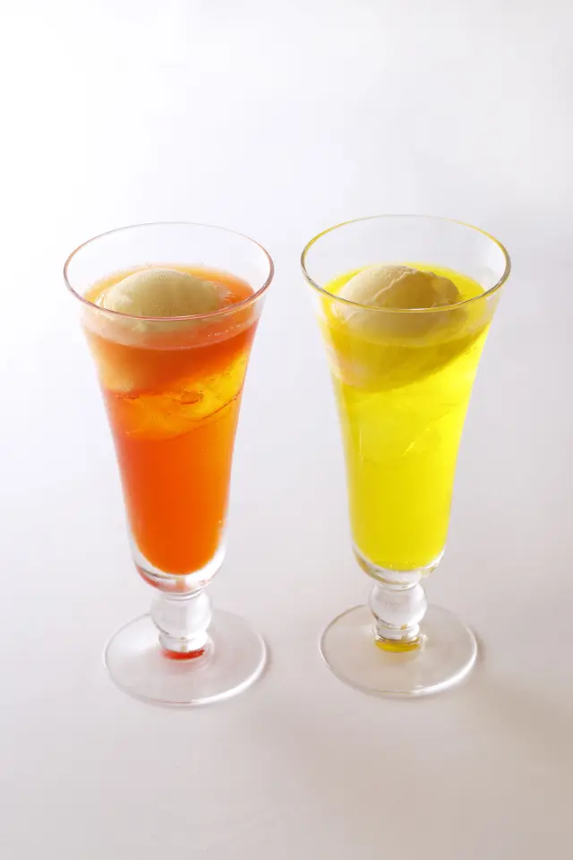 伝統の「アイスクリームソーダ」