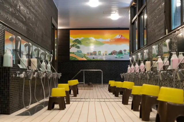 Nagomi-no-Yu, with the nostalgic atmosphere of a traditional neighborhood bathhouse