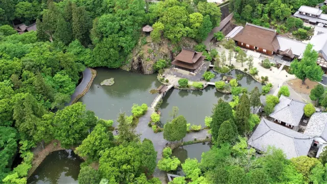 国指定名勝の永保寺庭園