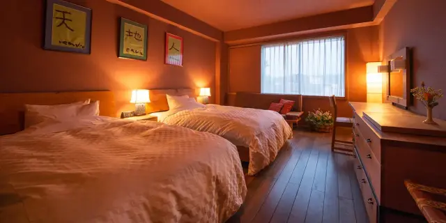 飛騨高山の家具を取り入れたデザイナーズルーム