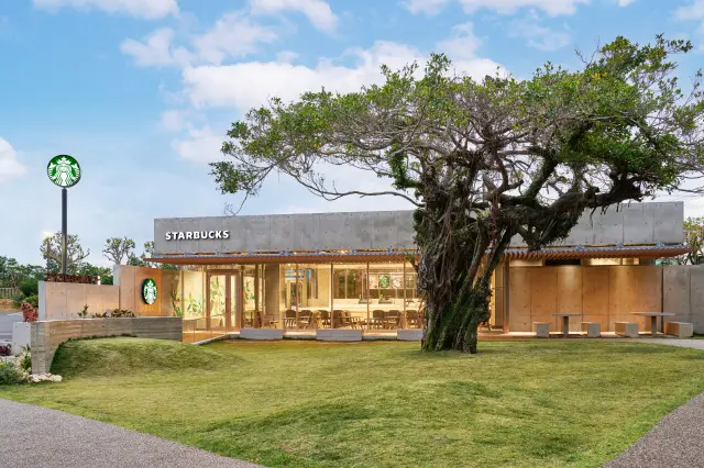 スターバックス コーヒー 那覇鏡原店