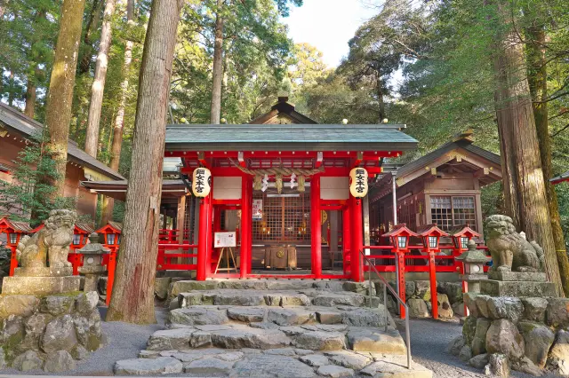 天之鈿女命を主神として祀る「別宮椿岸神社」
