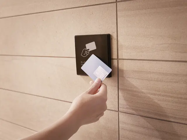 ルームキーを使用するエレベーターなどセキュリティにも配慮