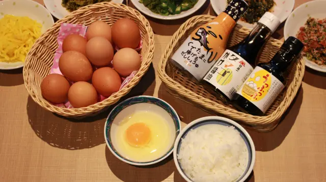 モーニングブッフェでは群馬県産の卵を使った卵かけご飯も提供