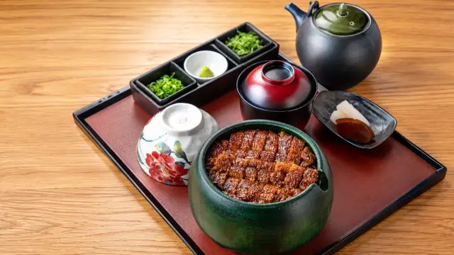 尽享鳗鱼焦香的“上鳗鱼饭三吃”