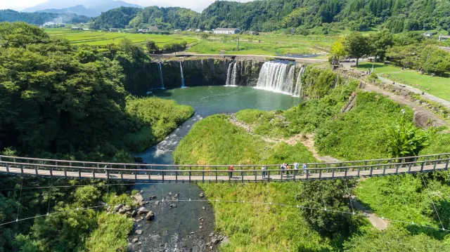 周囲の田んぼとのギャップがユニーク