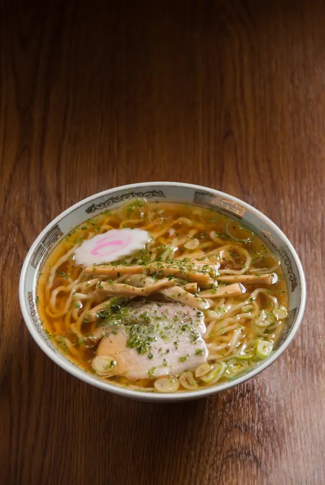 原点のしょうゆラーメン「赤湯ラーメン」