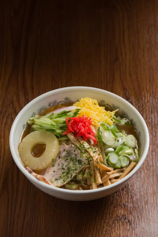 夏季限定メニューの「冷やし中華」