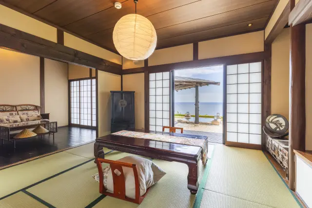 庭付き平屋の客室は「一度は泊まってみたい部屋」と評判