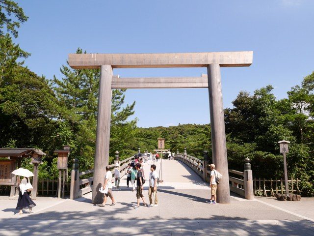 Miho Museum and Nabana no Sato Illumination Tour from Nagoya - Klook United  States